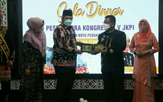 Bupati Siak Hadiri Pra Kongres JKPI & Seminar Kota Pusaka di Aceh