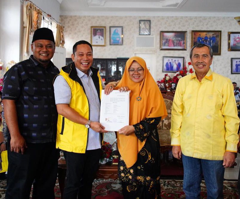 Sejarah! Golkar Resmi Usung Afni-Syamsurizal di Pilkada Siak