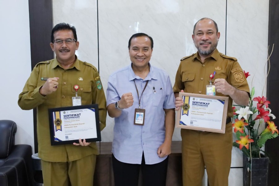 Pemkab Siak Terima Penghargaan Penyaluran Dana Desa Tercepat 2025 dari KPPN Pekanbaru