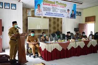 Wabup Siak Lakukan Sertijab Sejumlah Penghulu Kampung