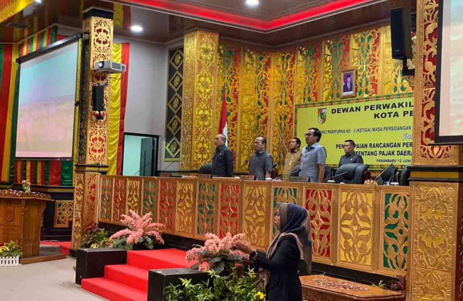 DPRD Pekanbaru Gelar Paripurna Ranperda Pajak dan Retribusi