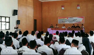 Ketua Panwaslu Kuansing Hadiri Pelantikan Anggota PTPS Zona I