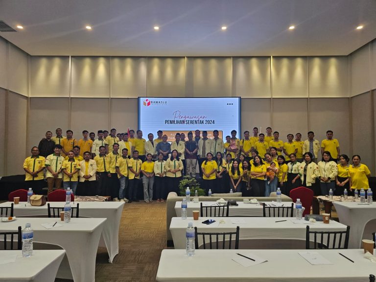 Ketua Bawaslu Riau Alnofrizal Sampaikan Potensi Kerawanan Pilkada.di Hadapan Pemuda Katolik