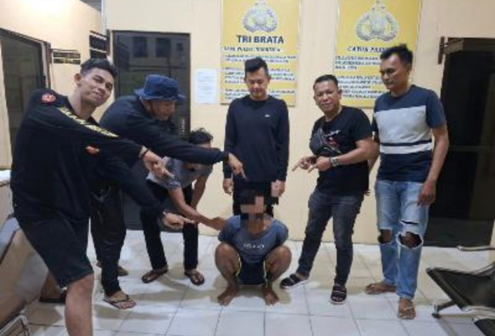 Dramatis! Buronan Narkoba Diciduk Polisi Saat Bersembunyi di Kamar