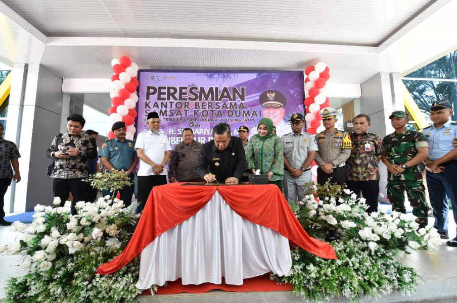 Direktur BRK Syariah Hadiri Peresmian Gedung Kantor Bersama Samsat Kota Dumai