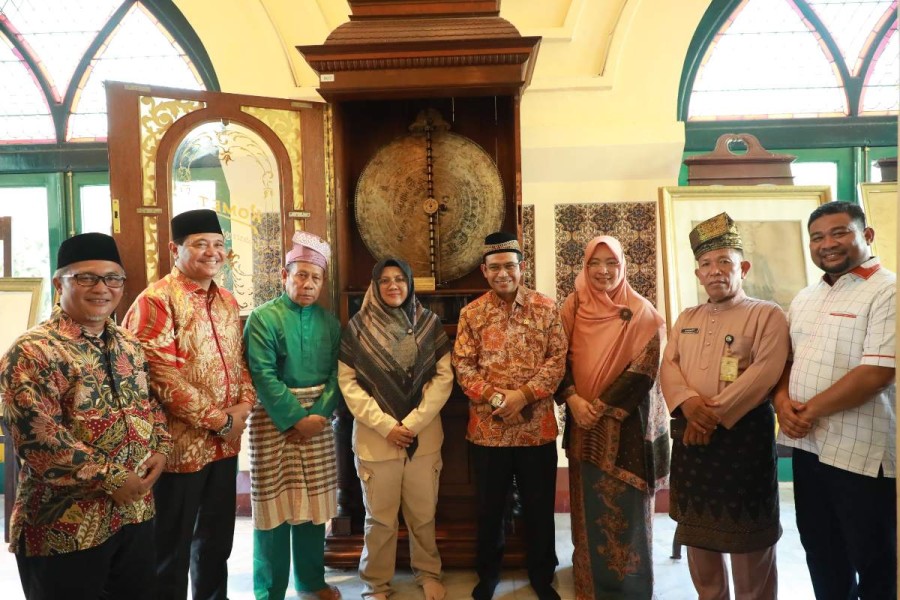 Kunjungan Kerja Komisi VII DPR RI, Afni Usul Restorasi Bangunan Cagar Budaya Jadi Prioritas