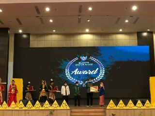 KI Kembali Anugrahi PKB Riau Award Kategori Partai Cukup Informatif