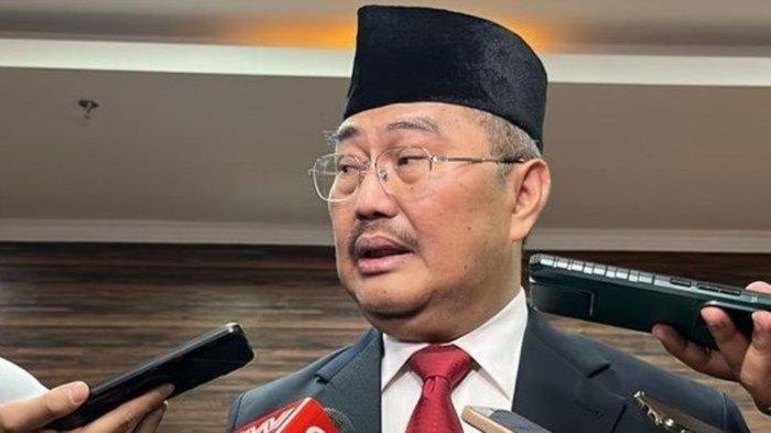 Politikus PDIP Minta Pemeriksaan 9 Hakim MK Digelar Secara Terbuka, Begini Tanggapan Ketua MKMK
