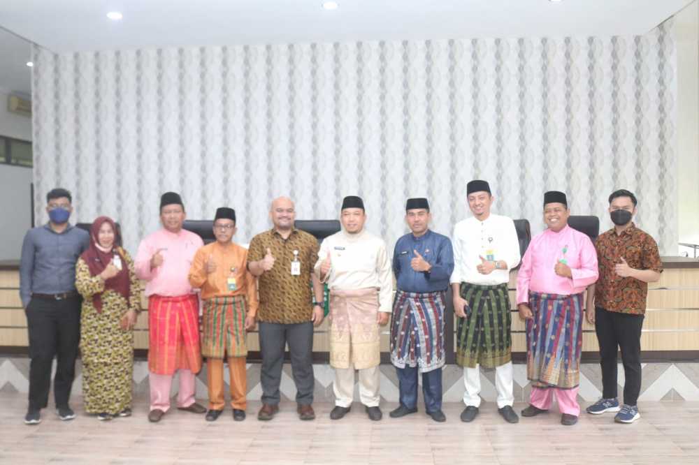 Husni Merza: Aplikasi 'SEPAKAT' Menjawab Problematika Kemiskinan di Kabupaten Siak