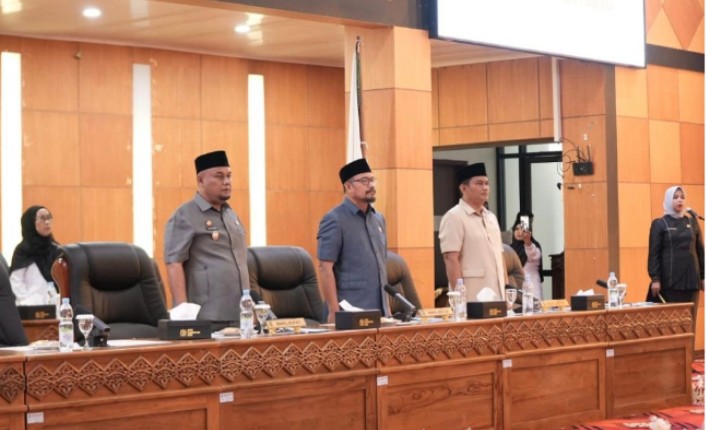 Jawaban Pemerintah Atas LKPJ 2025: Wabup Siak Tekankan Efisiensi Anggaran dan Sinergi Program Nasional