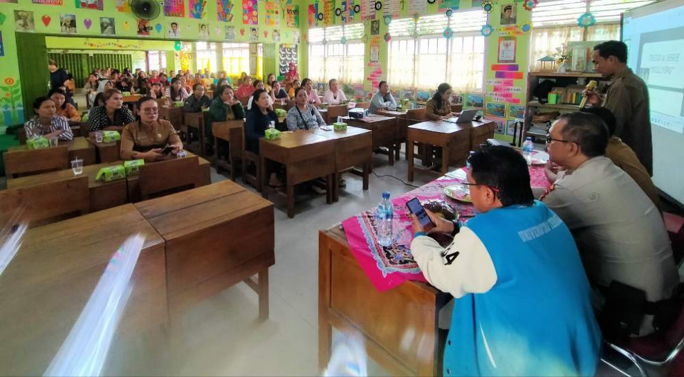 Sambang Warga Kelurahan Kandis Kota, Polsek Kandis Sampaikan Pesan Pilkada Damai