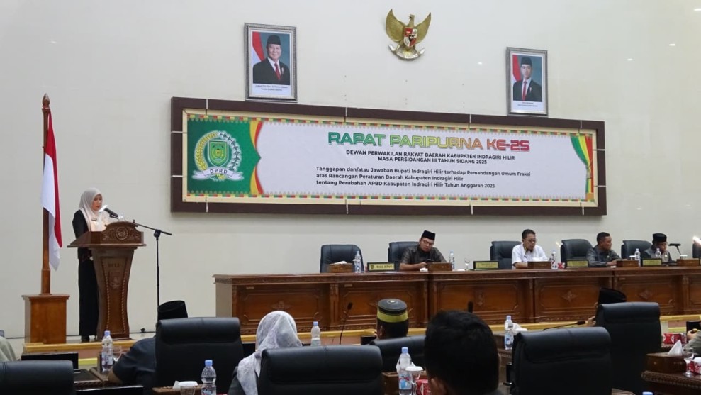Rapat Paripurna ke-25 DPRD Inhil, Bupati Sampaikan Tanggapan Ranperda Perubahan APBD 2025