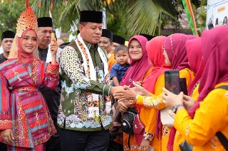 Musrenbang di Gunung Toar, Ribuan Warga Antusias Sambut Kehadiran Plt Bupati