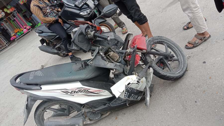 Gegara Melawan Arus, Pengendara Motor di Pekanbaru Tewas Ditabrak Truk