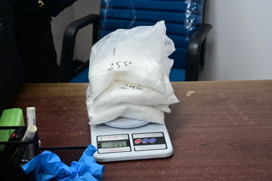 Avsec Bandara Pekanbaru Gagalkan Penyelundupan Sabu ke Jakarta