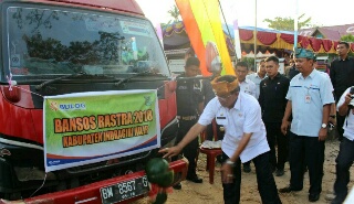 Bupati Lounching Penyerahan dan Sosialisasi Bansos Rastral Rakyat Miskin