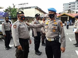 Cegah Covid-19, Polresta Pekanbaru Lakukan Pemeriksaan Internal Penggunaan Masker