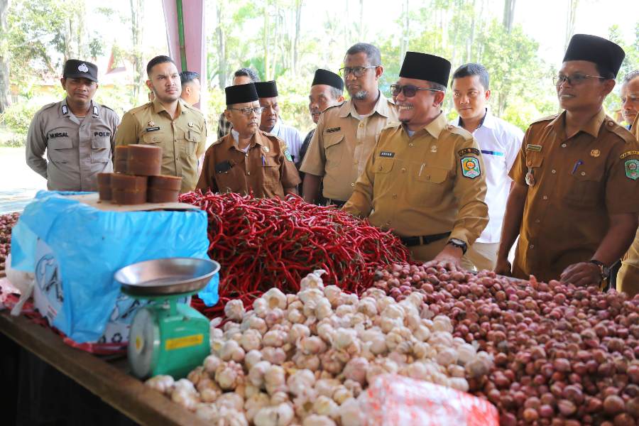 Kendalikan Inflasi, Disperindag Siak Gelar Pasar Murah di Lubuk Dalam