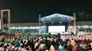  Di Haul Gus Dur, Gus Mus Nasihati Mahfud