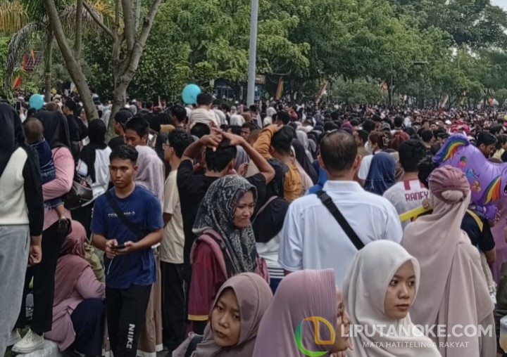 Ada Euforia Ada Kecewa: Antri Sejak Subuh Tak Kebagian Kue Talam, Wako Agung Minta Maaf Ajak Warga Makan ke Kantor