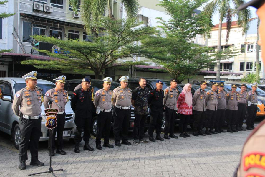 Jelang Sidang Pleno Penghitungan Suara, Polda Riau Sterilkan Lokasi dan Kerahkan Ratusan Personil Pengamanan