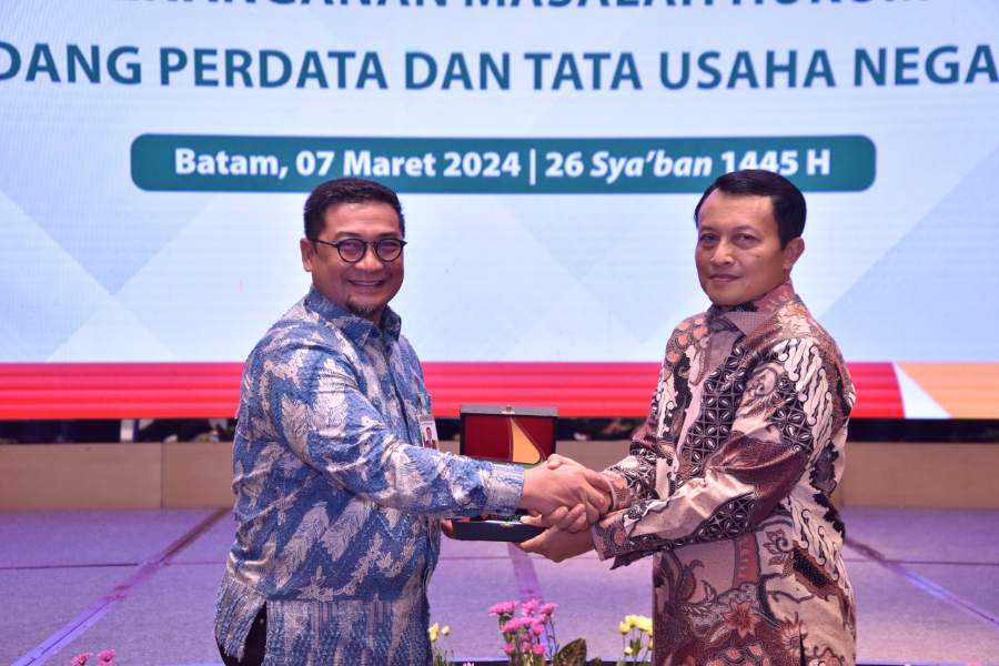 BRK Syariah dan Kejati Kepri Teken MoU Tentang Penanganan Masalah Hukum Bidang Datun
