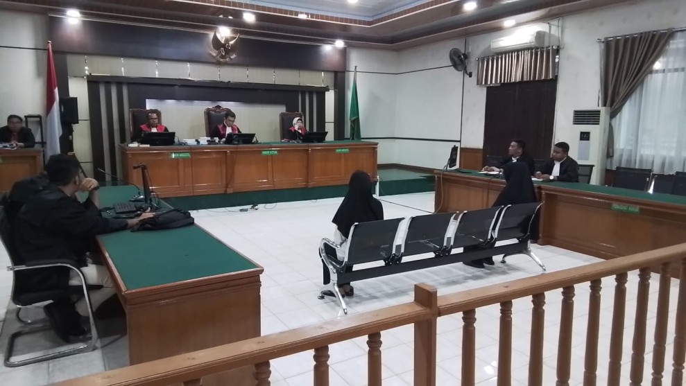Kepsek dan Bendahara SMAN 1 Ujungbatu Divonis Berbeda dalam Kasus Korupsi Dana BOS