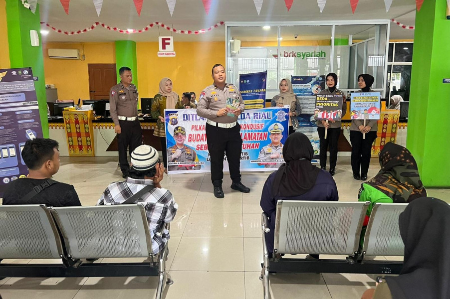 Ditlantas Polda Riau Edukasi Wajib Pajak Tertib Berlalu Lintas dan Wujudkan Kamtibmas Pilkada 2024