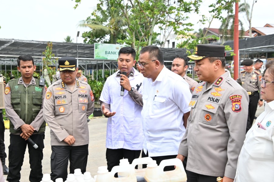 Inovasi Bripda Putra Aulia Dapat Apresiasi Polda Riau, 5,2 Ton Pupuk Ramah Lingkungan Diproduksi