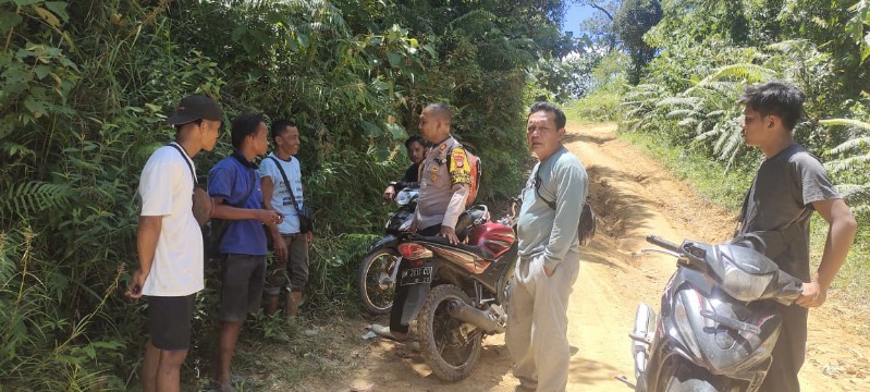 Polsek Rokan IV Koto Sambangi Masyarakat Tanjung Medan Wujudkan Pilkada Damai 2024