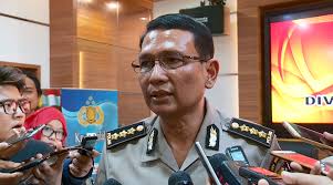 Alamak, Demi Curi Perhatian Anggota DPRD Ini Bakar 7 SD 